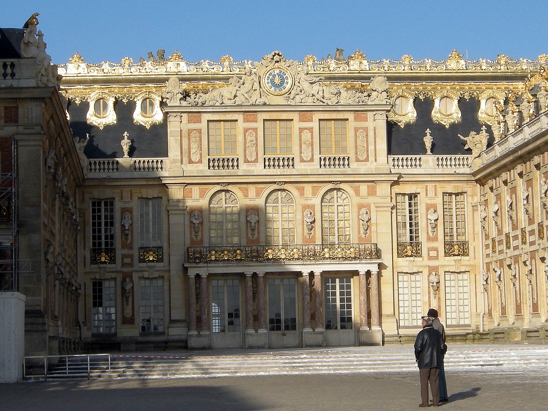 Paris Versailles 06 Marble Court 